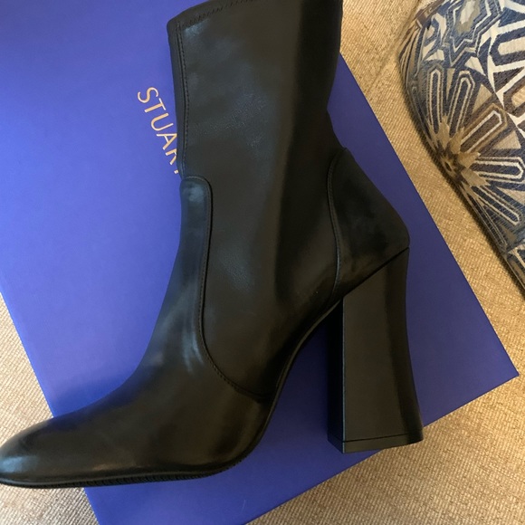 Stuart Weitzman Sleek 60 Bootie - Picture 5 of 14